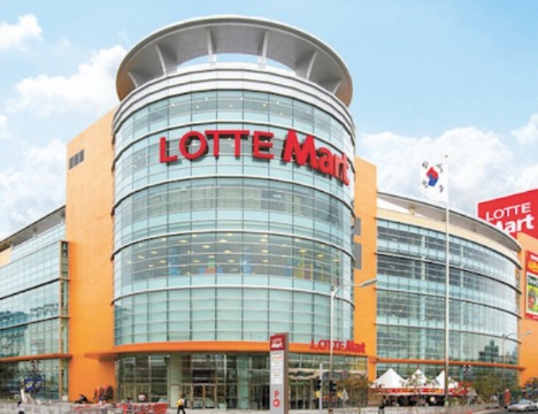 lotte mart (2).jpg